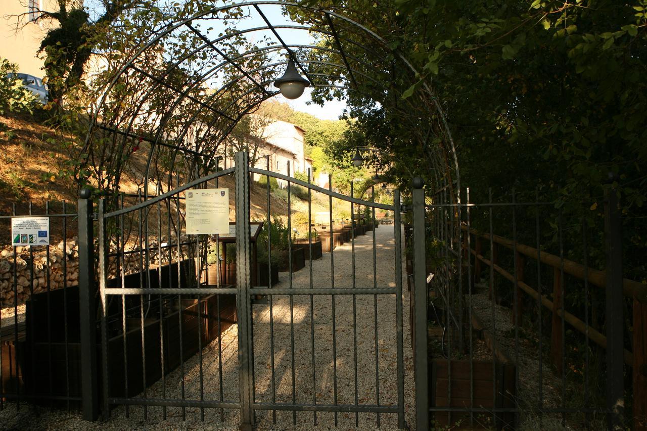 Hotel Convento Di San Colombo Santo Stefano Di Sessanio Exteriér fotografie